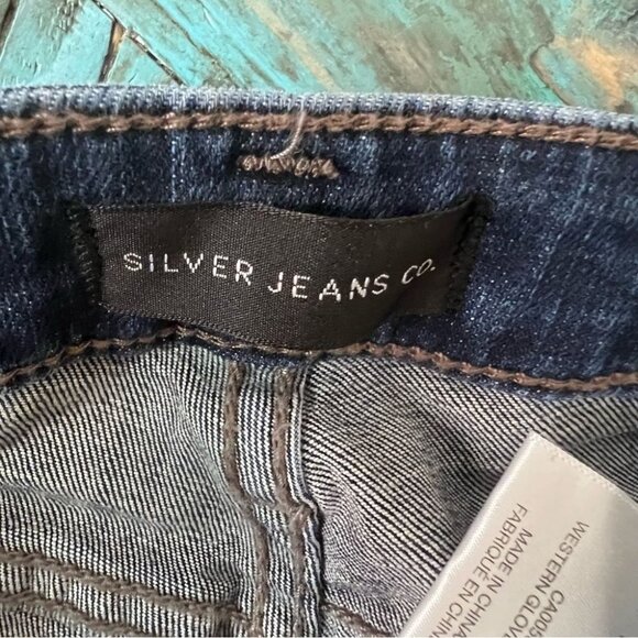 SILVER Jeans Aiko Slim Boot Mid Dark Wash Size 25 - Picture 8 of 10